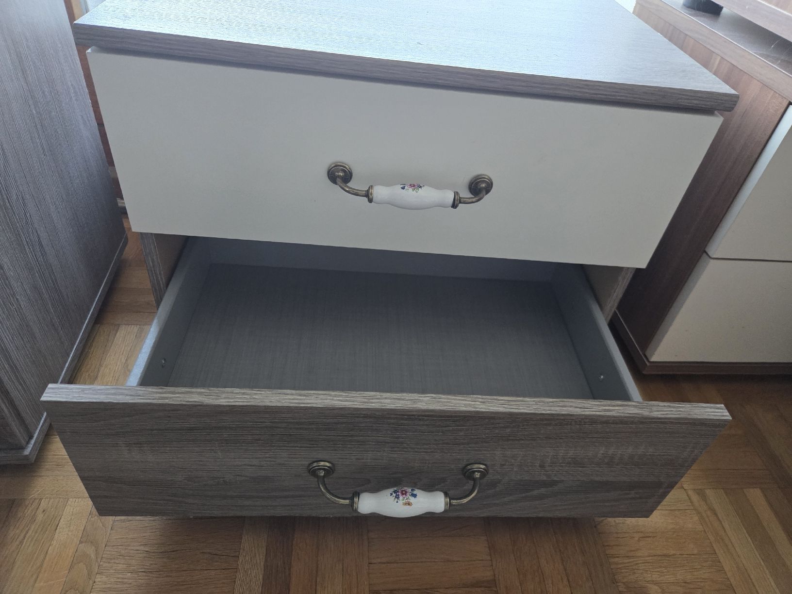 Comodini: table de lit ( chevets) – Usato da Sion venduto da ferd.jr 4