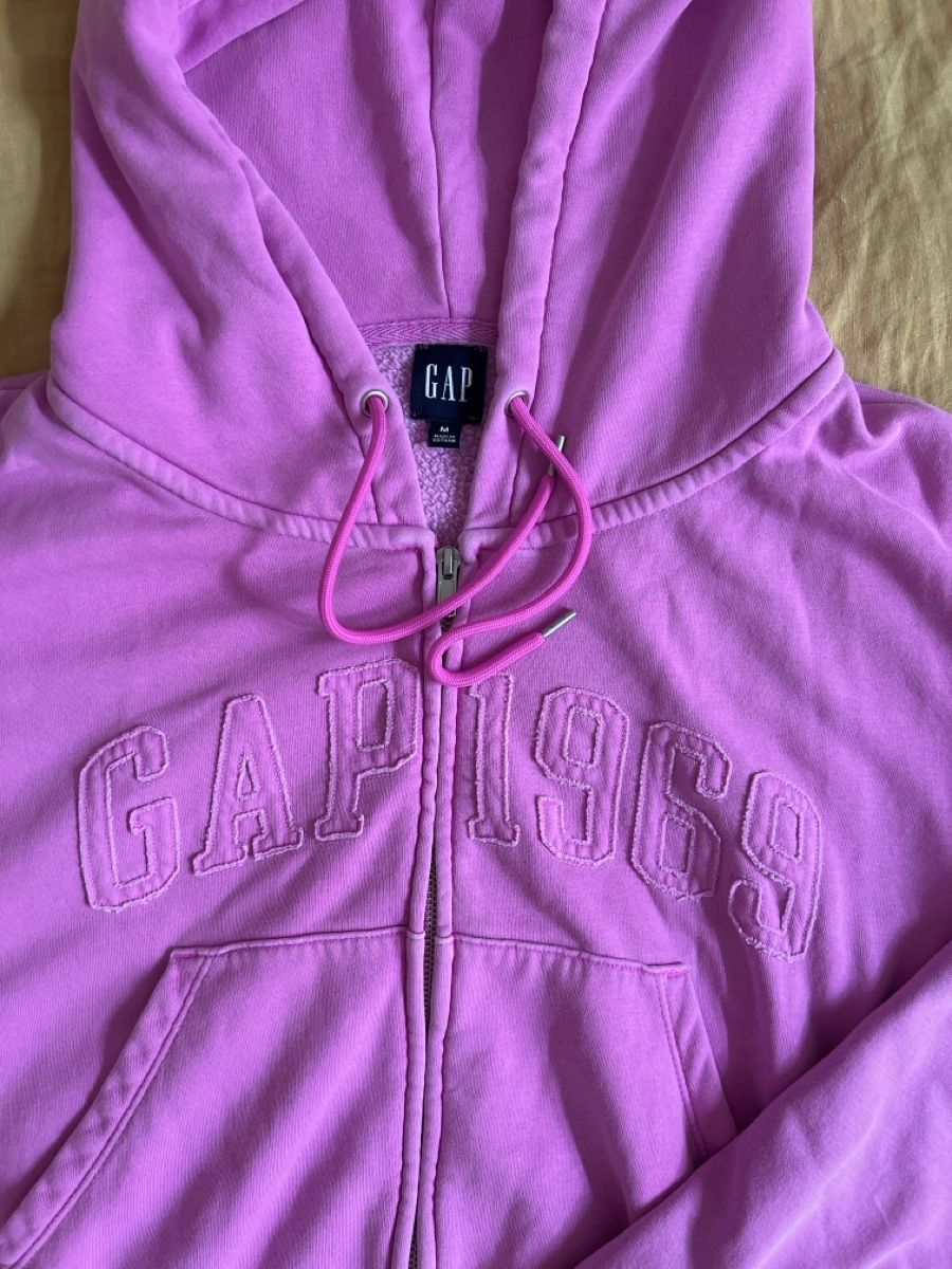 Gap Maglioni & Felpe: GAP Hoodie in Pink – Usato da Luzern venduto da Soeuv 2