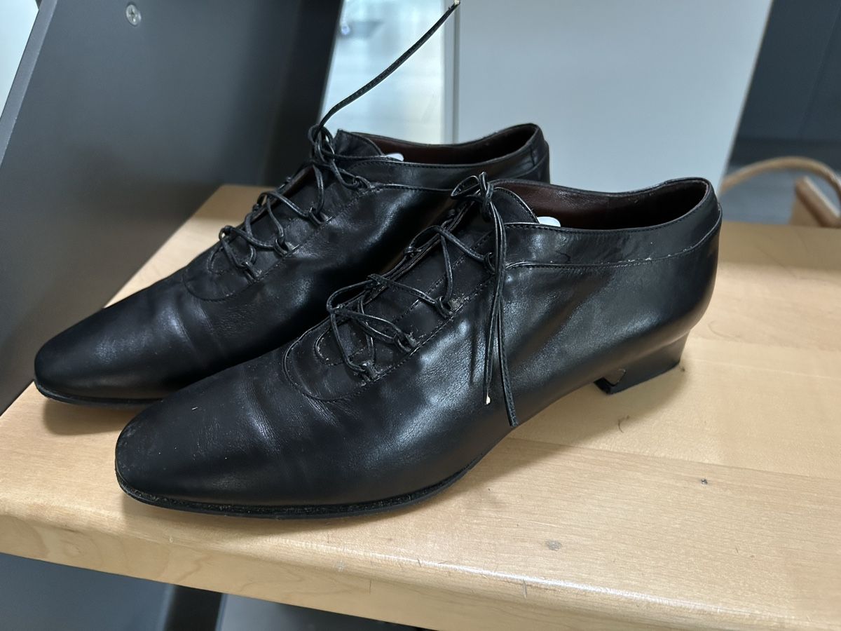 Scarpe da donna: Damen Lederschuh mit Ledersohle – Usato da Lengnau AG venduto da Yoshilein