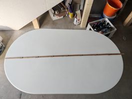 Ovaler Tisch 160x94cm weiss gebraucht