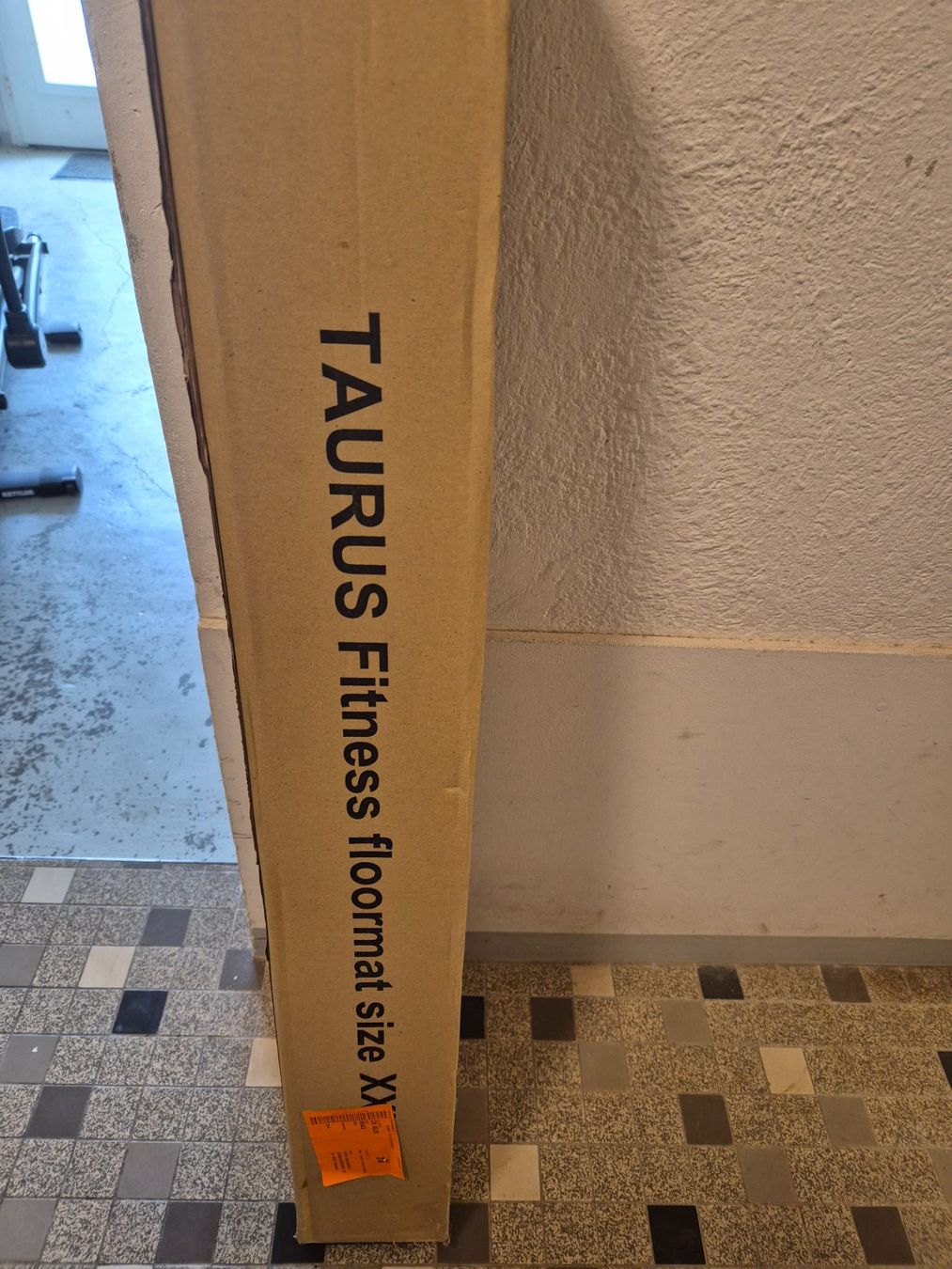 Taurus Tappetini fitness: Taurus Bodenschutzmatte XXL 200 x 100 cm – Nuovo e nell'imballaggio originale da Zuchwil venduto da rut_v2g2 2