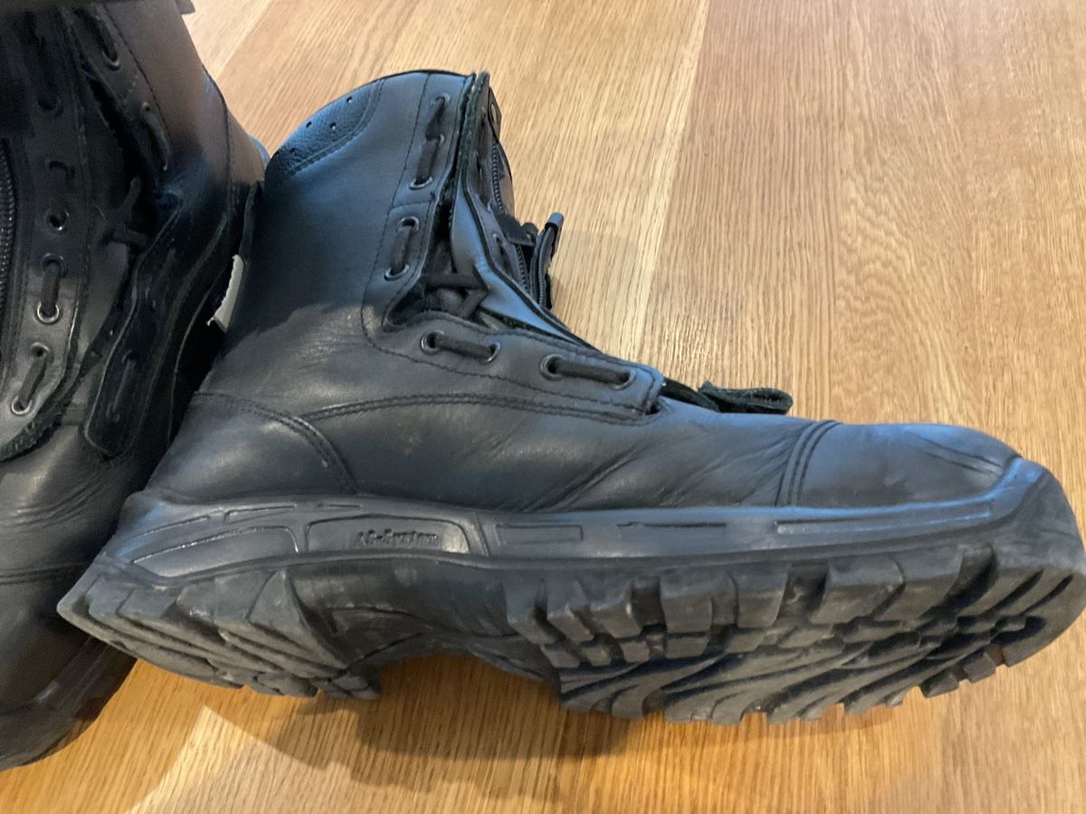 Scarpe da uomo: Sanitätsschuhe schwarz – Usato da Einsiedeln venduto da Hagstecken5 4