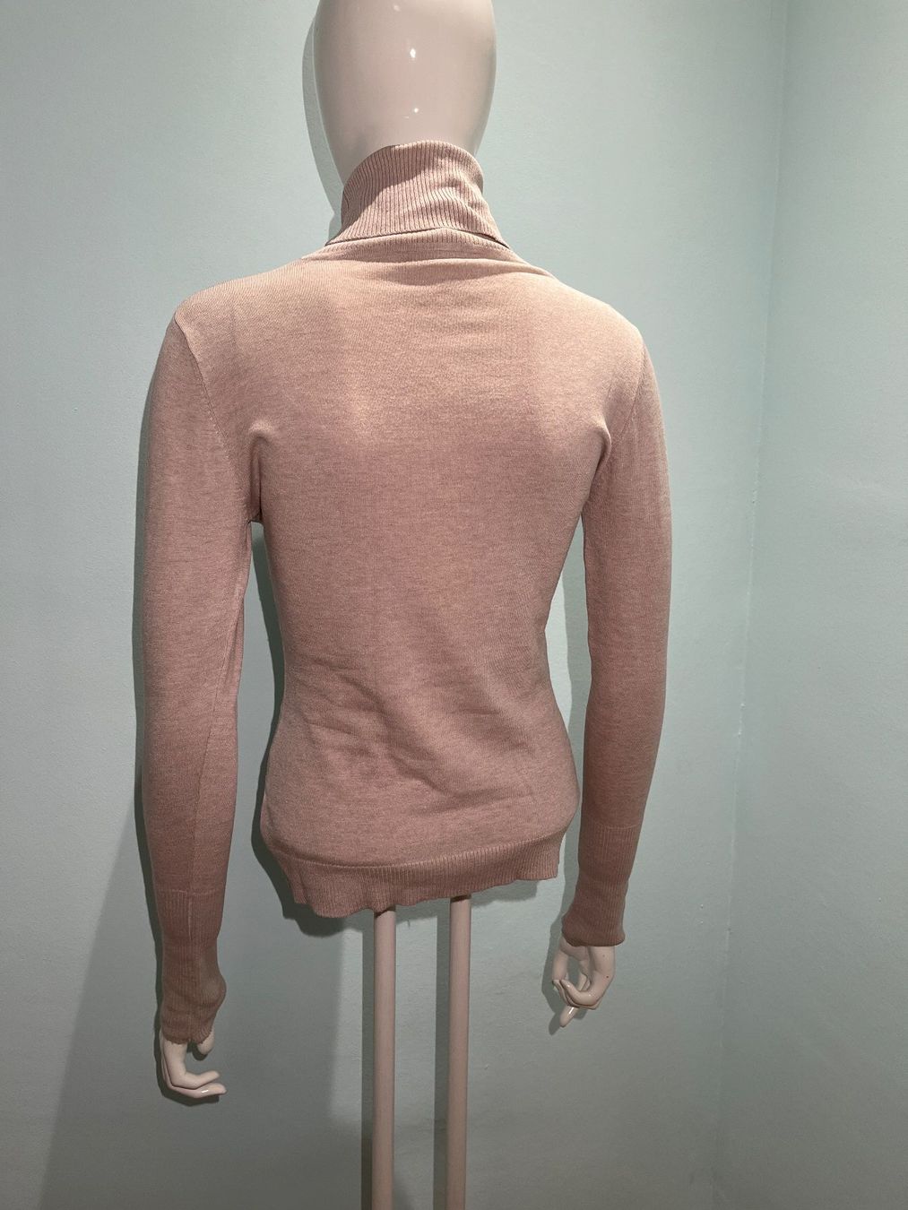 Max Mara Maglioni & Felpe: Weekend Max Mara Rollkragenpullover beige Grösse S – Usato da Basel venduto da Corinna58