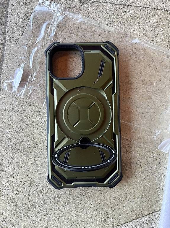 Apple Cover & Protezioni schermo: Coque antichoc kaki IPhone 15 – Nuovo e nell'imballaggio originale da Perroy venduto da barballalla 2