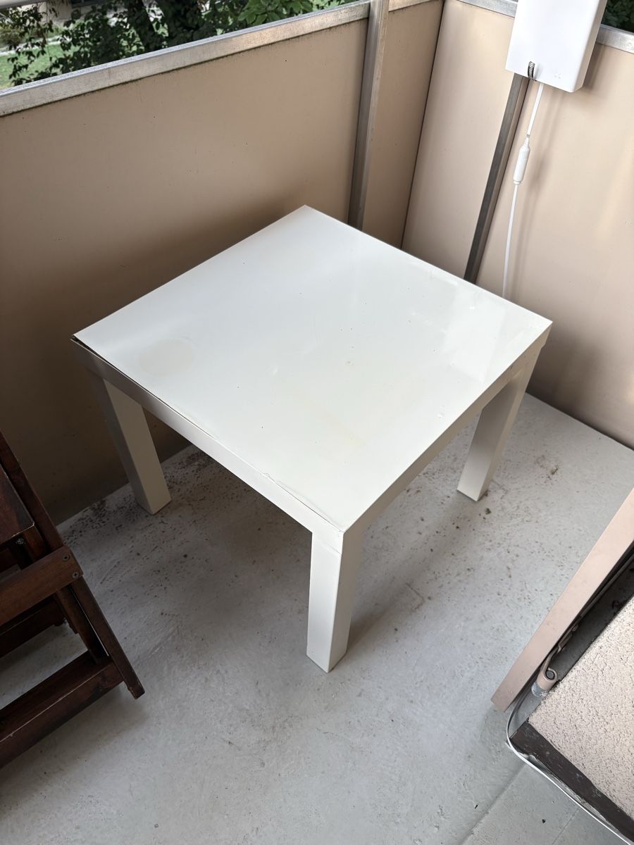 Ikea Tische: IKEA Kleiner Tisch  – Gebraucht aus Zürich von Ptomas15 1