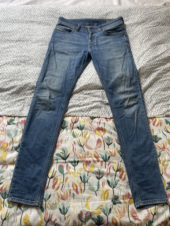 Diesel Jeans: Diesel Sleenker, taille 29/30, coupe slim-skinny – Usato da Coppet venduto da Len007