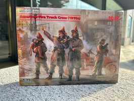 ICM 1:35 Fire Truck Crew 1910 Feuerwehr Figure