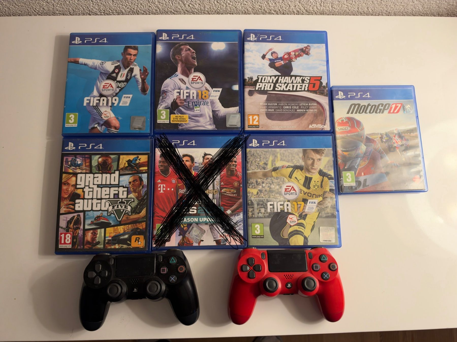Sony Giochi: PS4 Set: 7 Spiele + 2 DualShock Controller – Usato da Kerzers venduto da -.-Jesus-.-