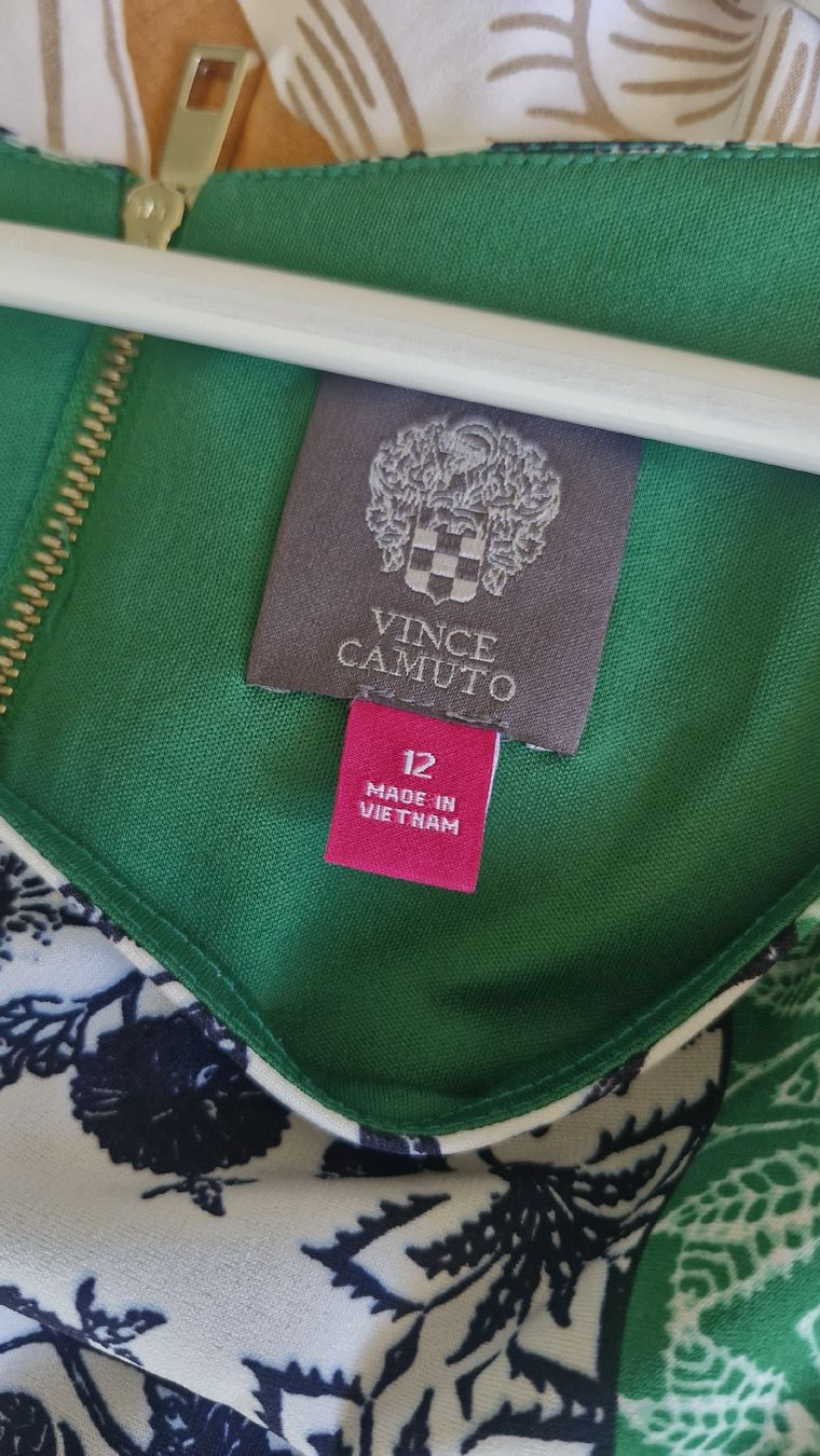 Vestiti: Elegant Dress - Green, Black, and White Pattern – Usato da Bonstetten venduto da Denitza87 2
