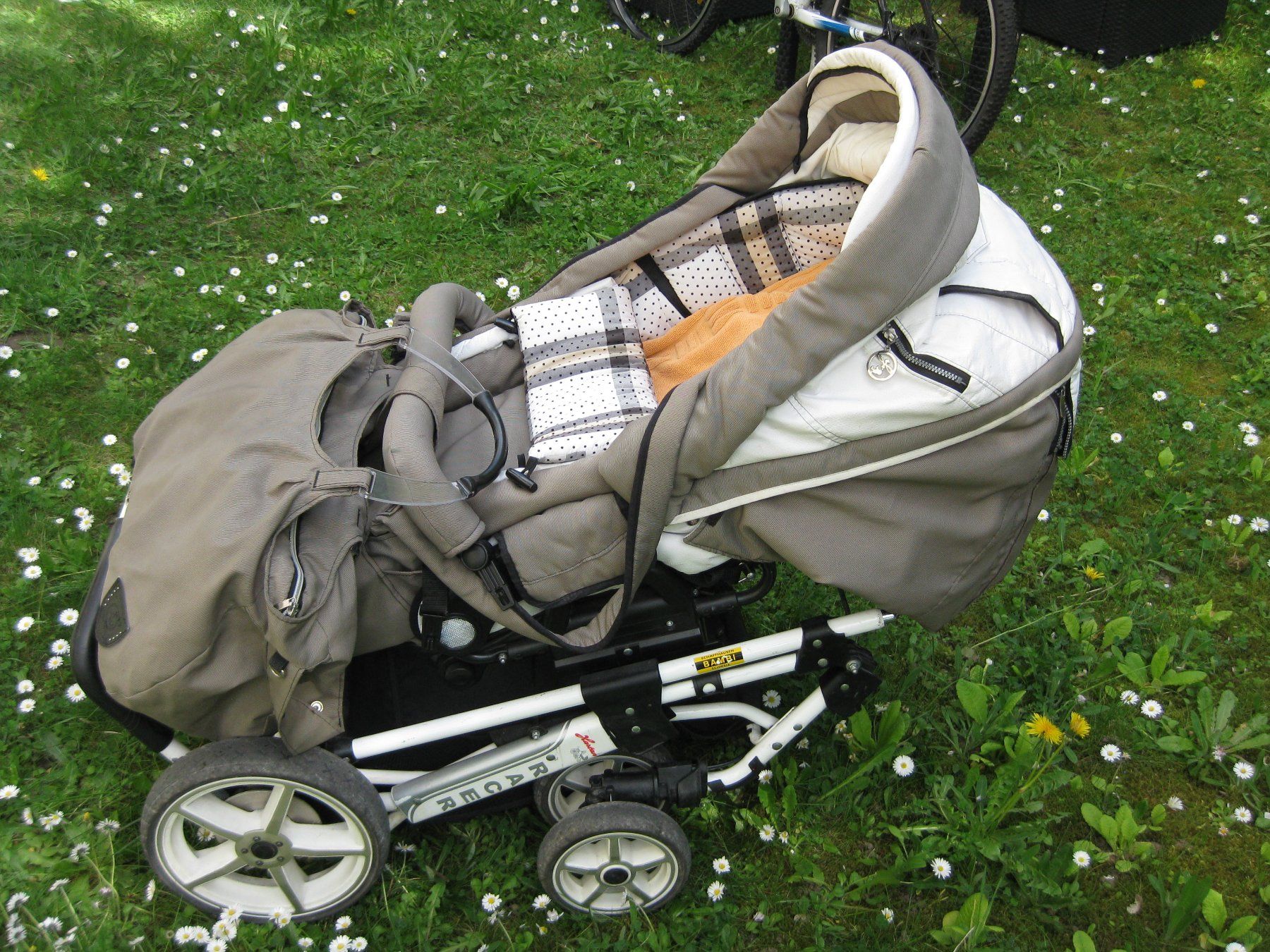 Hartan Kinderwagen: Kinderwagen Hartan Racer – Gebraucht aus Frauenfeld von Interessent1 2