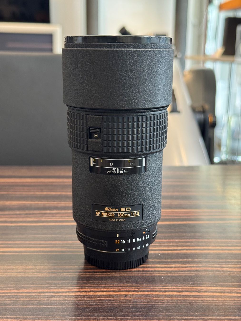 Nikkor Obiettivi: Nikon AF Nikkor 180mm 1:2.8 ED – Usato da Zürich venduto da KochphotoAG