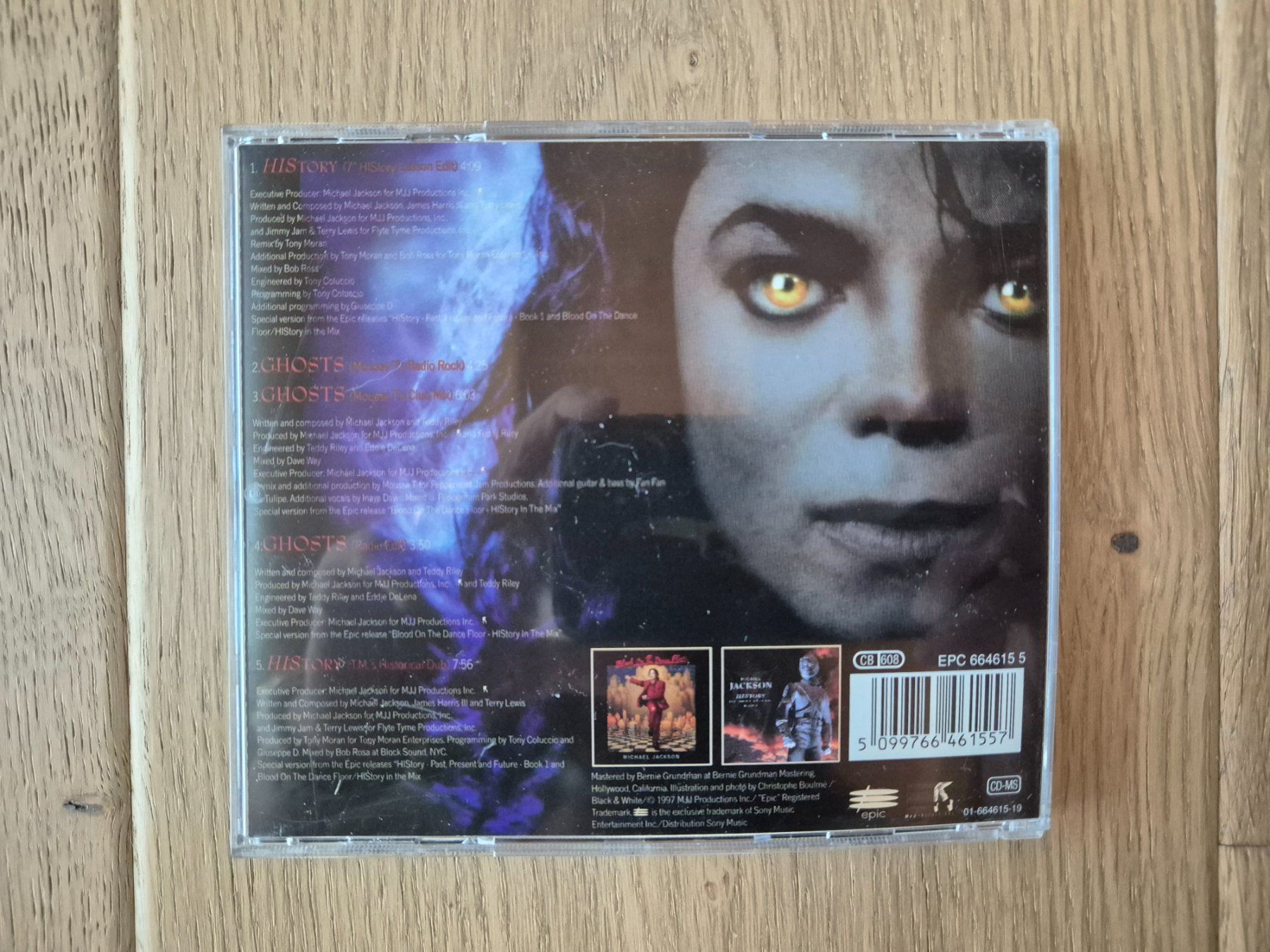 CD: Michael Jackson - HIStory/Ghosts CD de REMIX ! – Usato da Savièse venduto da coeur88 3