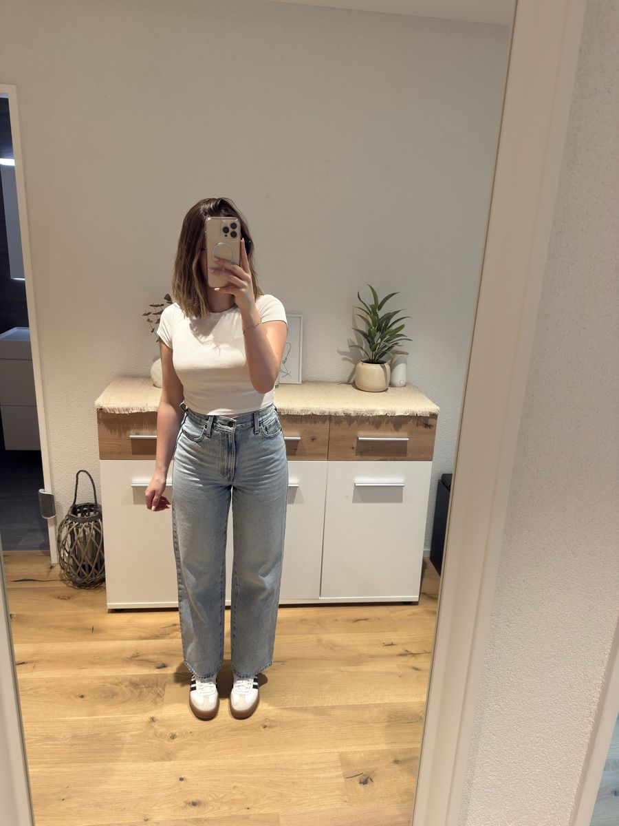 Levi's Jeans: Levi's Straight Leg Jeans – Nuovo (secondo la descrizione) da Felsberg venduto da fabjac 3