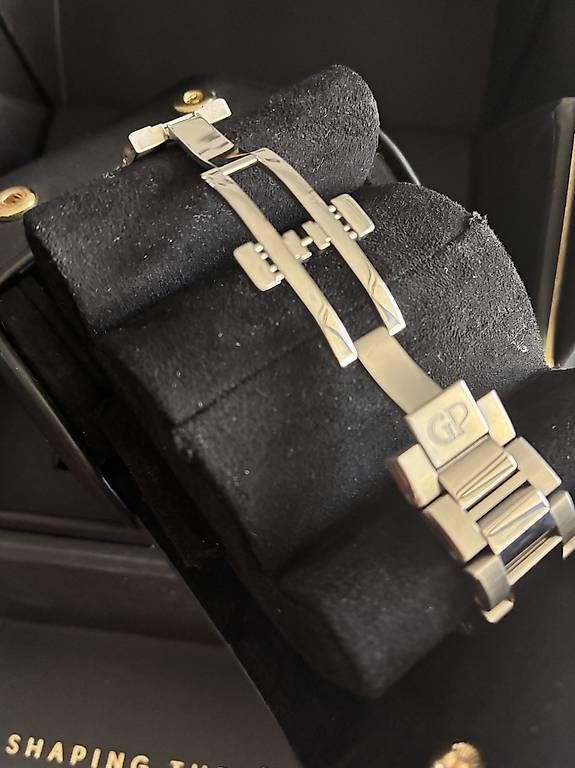 Orologi: GIRARD PERREGAUX LAUREATO – Usato da Geneve venduto da Oli080808 2