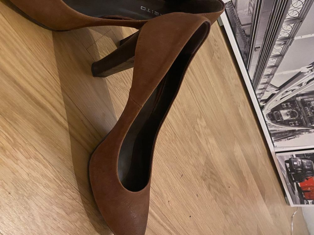 Chaussures femmes: Leder Schuhe – D'occasion à Glattbrugg par lis_68xp 1