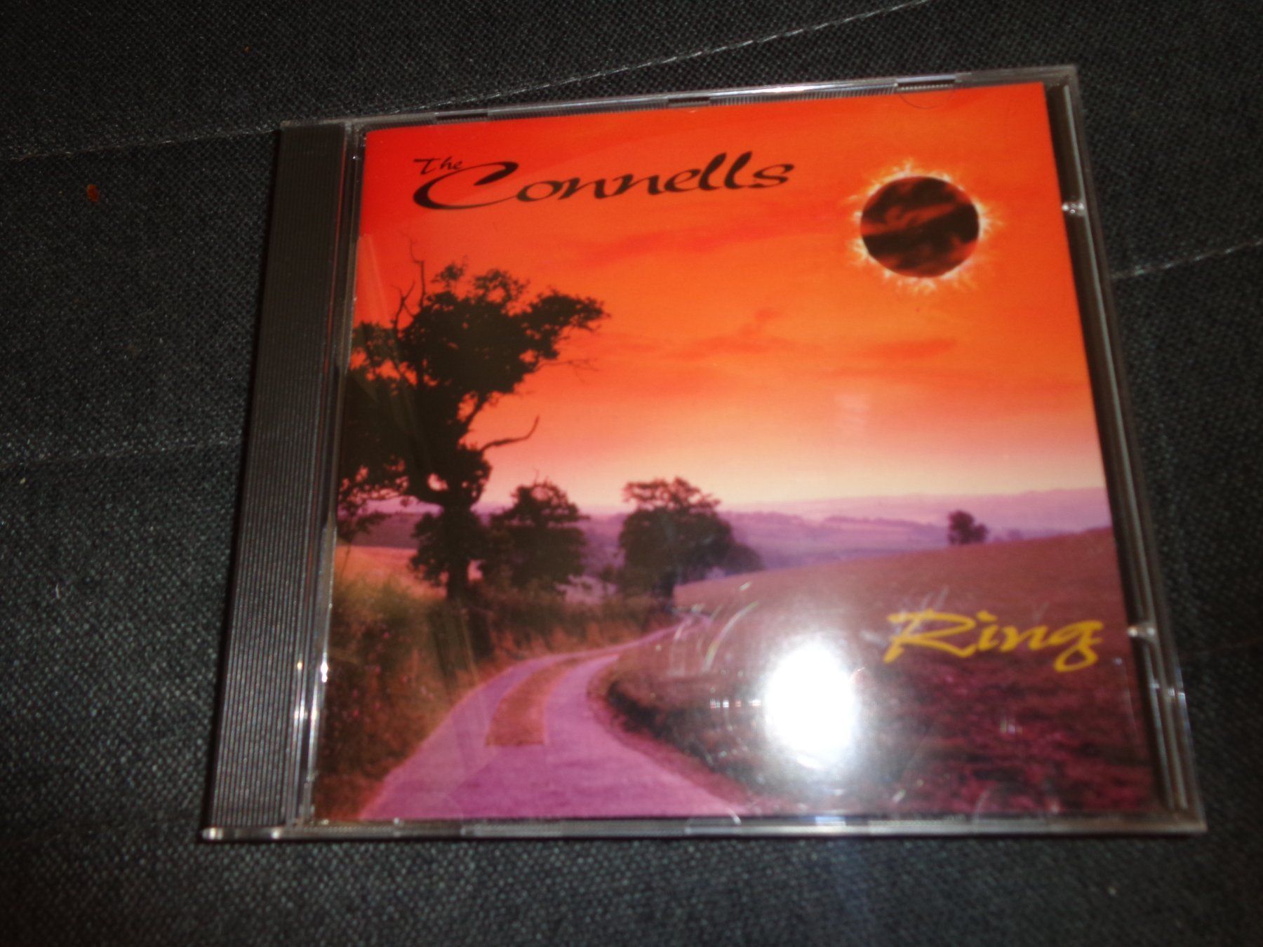 CD: The Connells - Ring CD – Usato da Olten venduto da Disc-Ausverkauf