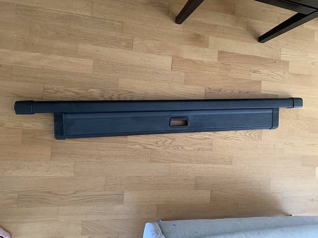 Tutti pezzi di ricambio auto: Kofferraumabdeckung und Hutablage – Usato da Glattpark(Opfikon) venduto da Momo_22 1