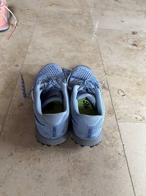Nike Scarpe da donna: Nike Terra Kiger 4 - Damen Trailrunner - 39 – Usato da Alvaneu Dorf venduto da chl_2jfq 1