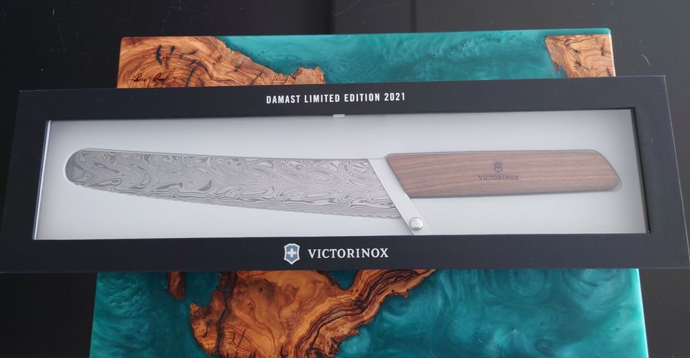 Victorinox swiss modern santoku best sale damast limited edition 2021