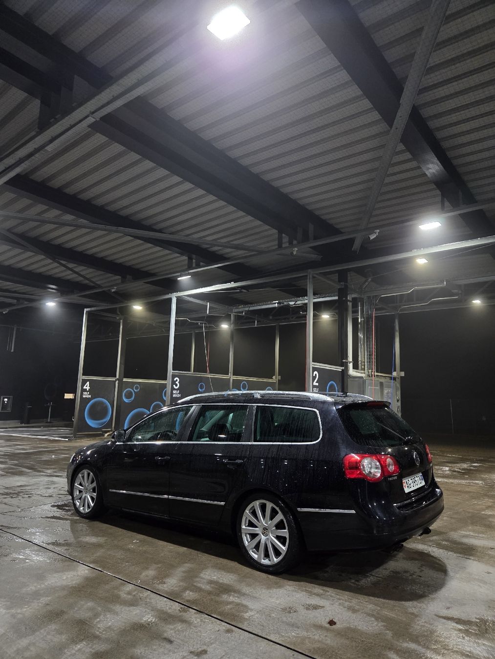 VW Automobili: VW Passat 2.0 TDI – Usato da Rümikon AG venduto da Leontin36 2