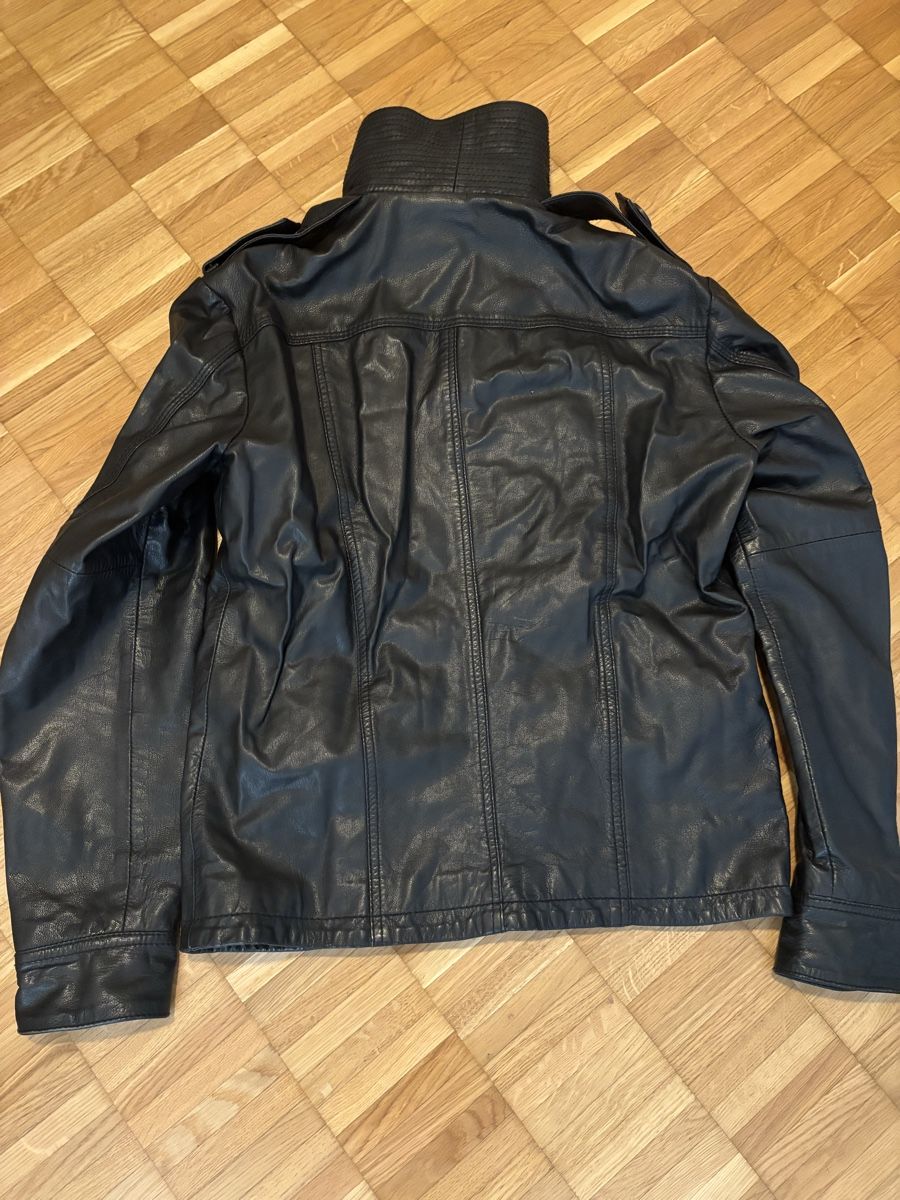 Superdry Jacken: Superdry Lederjacke – Gebraucht aus Zürich von ChampShirts 1