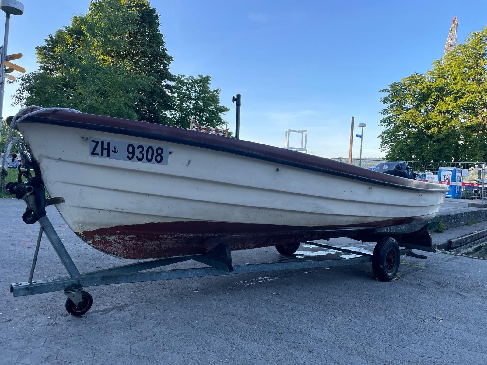 Yamaha Boote: Motorboot aus GFK mit Yamaha 6 PS Motor – Gebraucht aus Zürich von myf_rx75 3