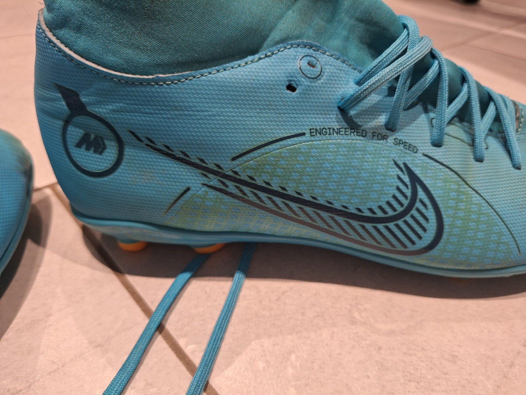 Nike Chaussures hommes: Fussballschuhe Gr 44 – D'occasion à Wegenstetten par mcfly321 2