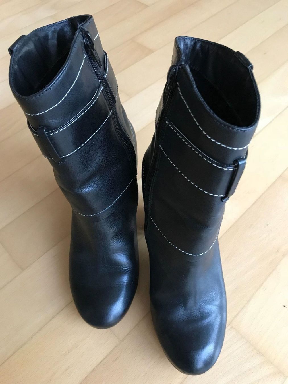 Scarpe da donna: Leder Stiefeletten Gr.: 37 – Usato da Buchrain venduto da Booster10 2