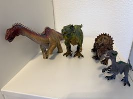 Sammelfiguren Dinosaurier 12 Stk. guter Zustand