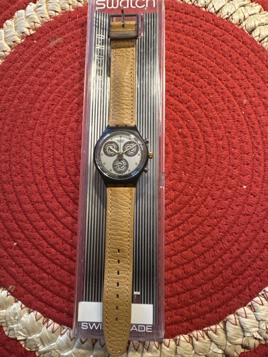 Swatch Orologi: Swatch Chrono mit Lederband – Nuovo e nell'imballaggio originale da Brugg AG venduto da Lucky55556 3