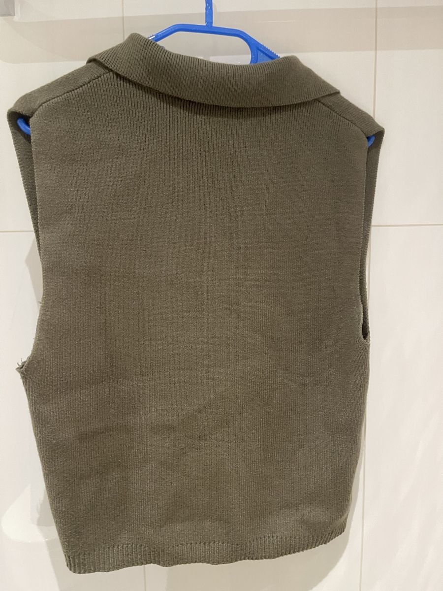 Mango Top: MANGO Stricktop / Pullunder mit Polokragen – Khaki – Gr. L – Usato da Mauren venduto da toppiloppi 5