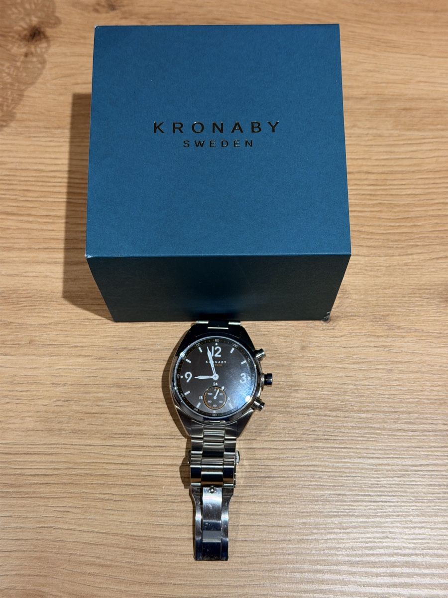 Smartwatch: Kronaby Apex Hybrid Smartwatch  42mm – Nuovo (secondo la descrizione) da Steg VS venduto da JK-STEG92