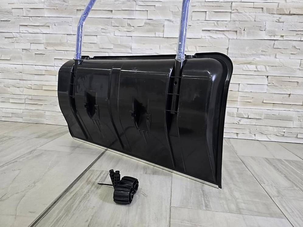Déneigement: Schneeräumer Schneeschippe Schneeschieber 80 cm mit Rollen – Neuf avec emballage d'origine à Bad Ragaz par markodel
