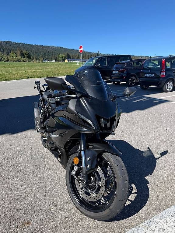Strada: Yamaha R7 - 55kw - Akrapovic – Usato da Yverdon les bains venduto da Tquad1400 1
