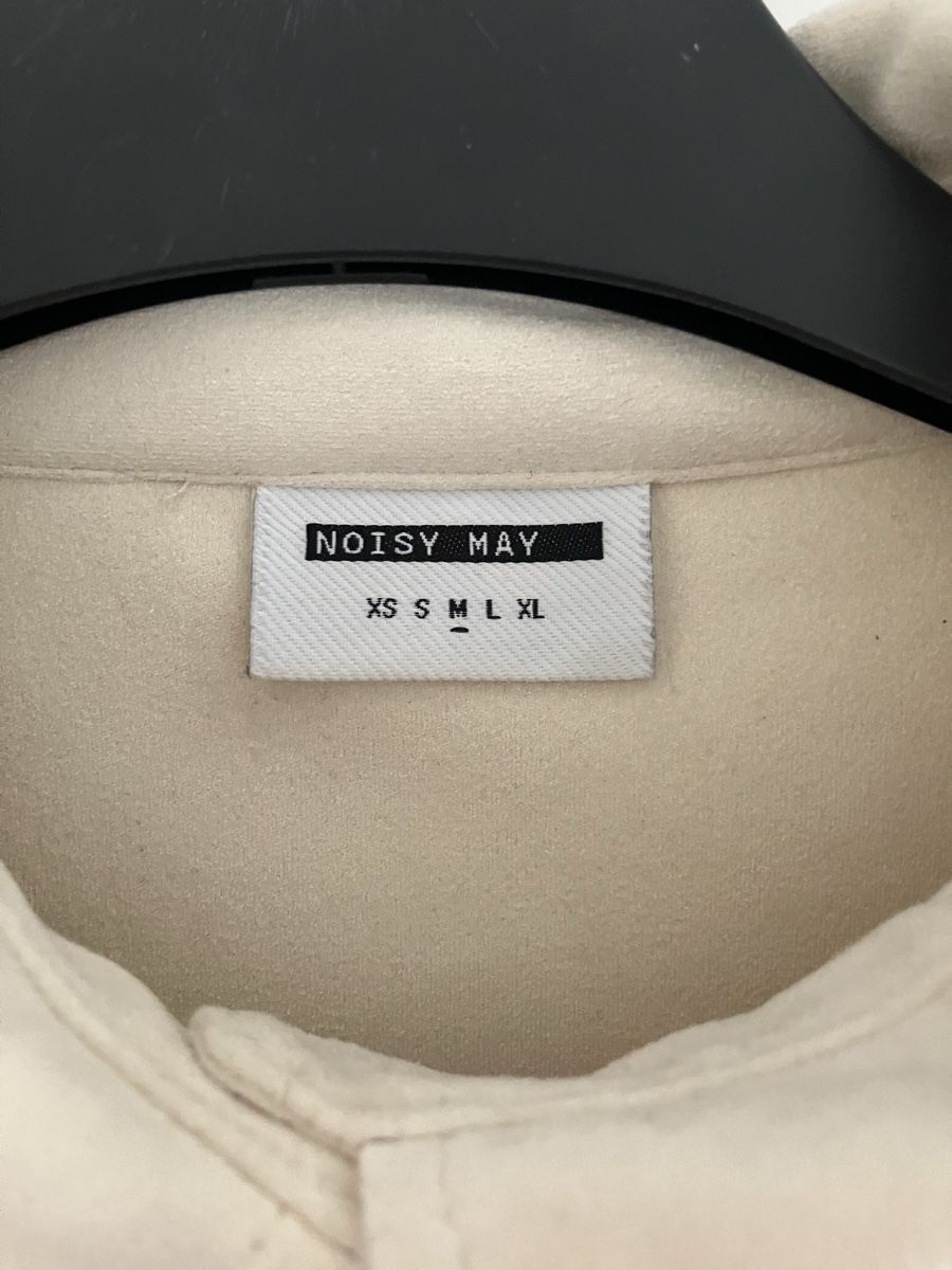 Camicette: Chemise crème – Usato da Sion venduto da edelweissse 3