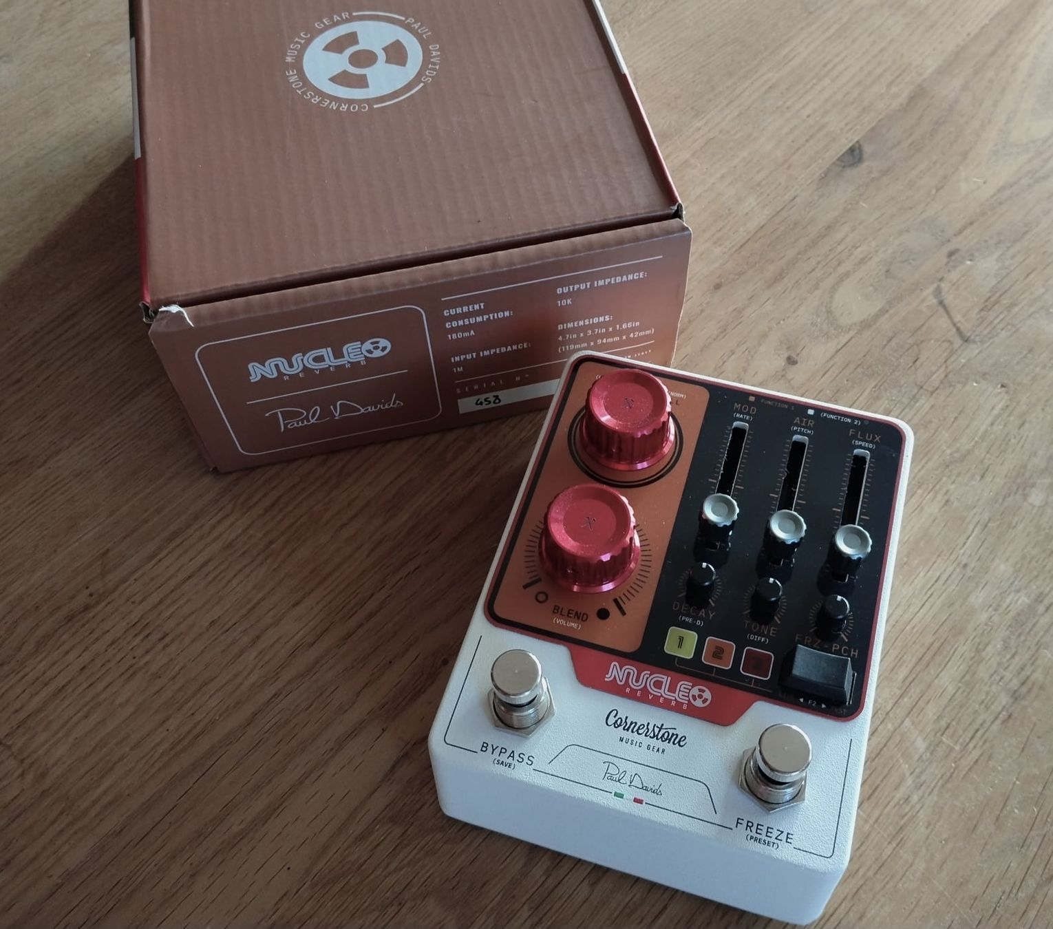 Strumenti musicali: Cornerstone Nucleo Stereo Reverb – Nuovo e nell'imballaggio originale da Beinwil am See venduto da choragreece