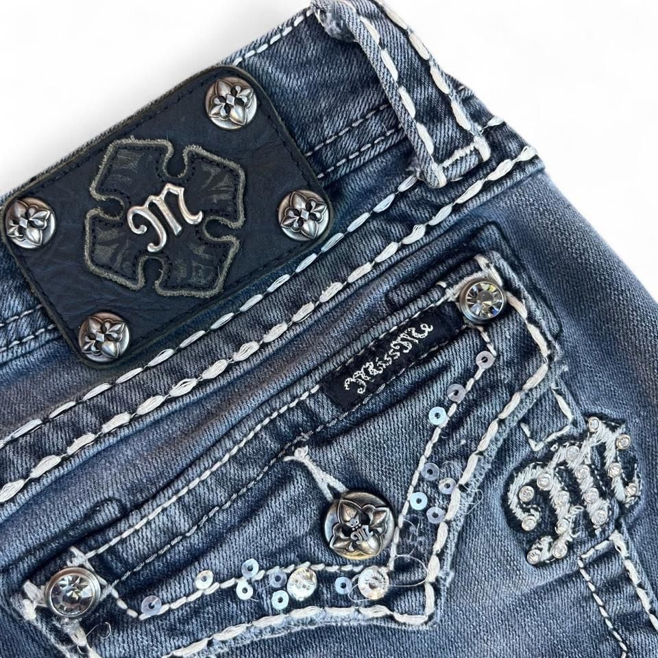 Jeans: Miss Me Jeans – Gebraucht aus Riehen von RESTREET 3