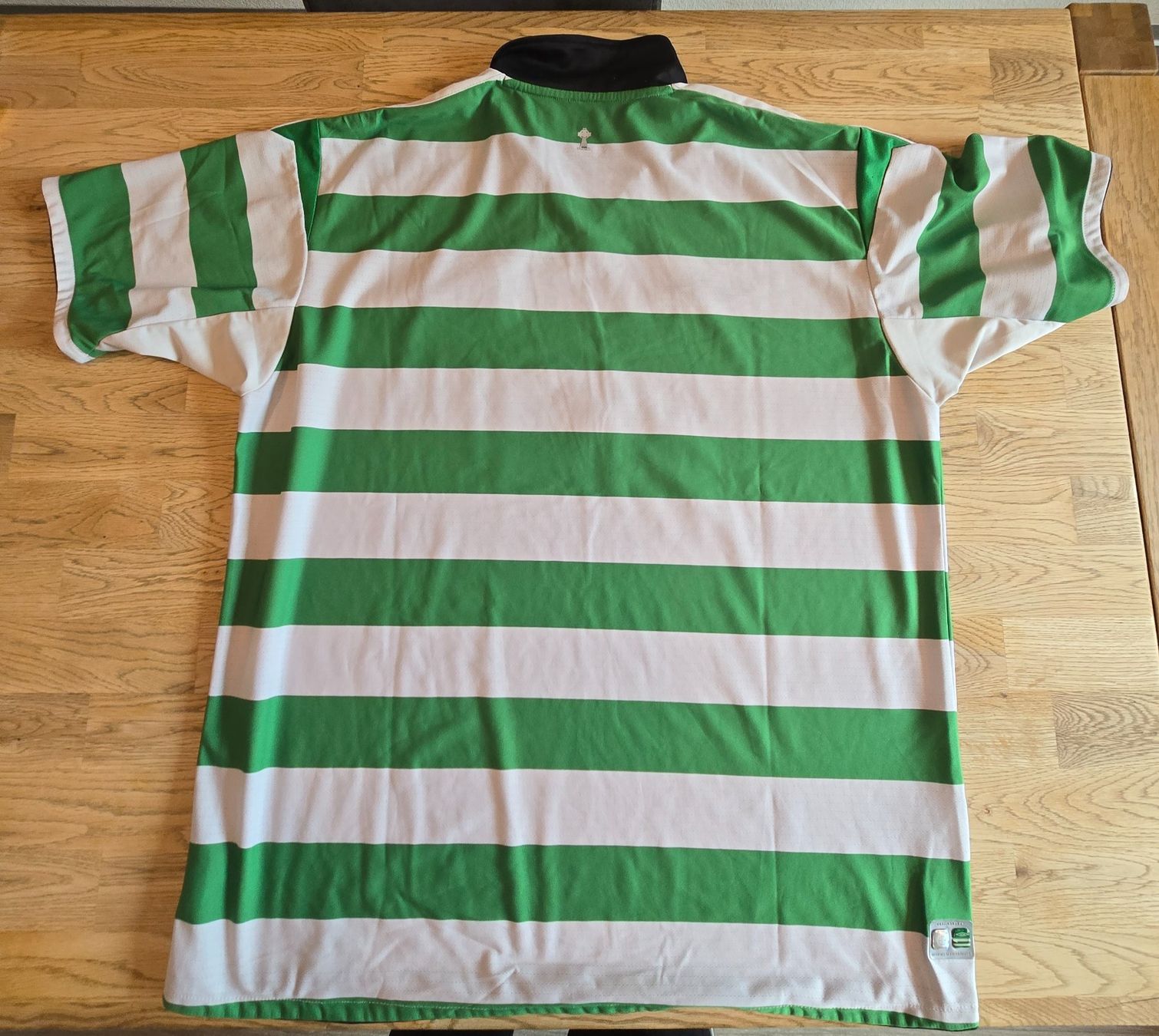 Umbro Canottiere & Pantaloni: Celtic Glasgow | 2004/05 – Usato da Zollbrück venduto da MiKron 1