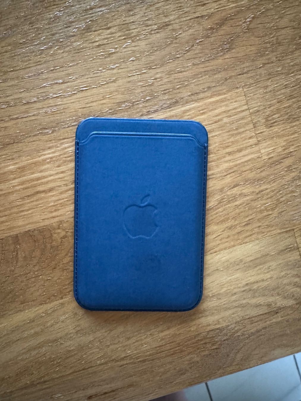 Sonstige Kleidung & Accessoires: Apple iPhone Fine Woven Wallet / Pacific Blue – Neu (gemäss Beschreibung) aus Allschwil von KShing 3