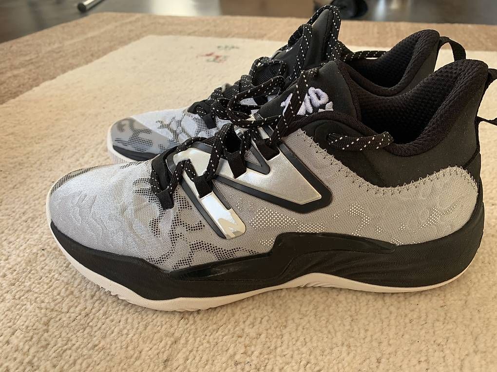 Scarpe da uomo: New Balance Basketballschuh – Usato da Zürich venduto da greekfever 1