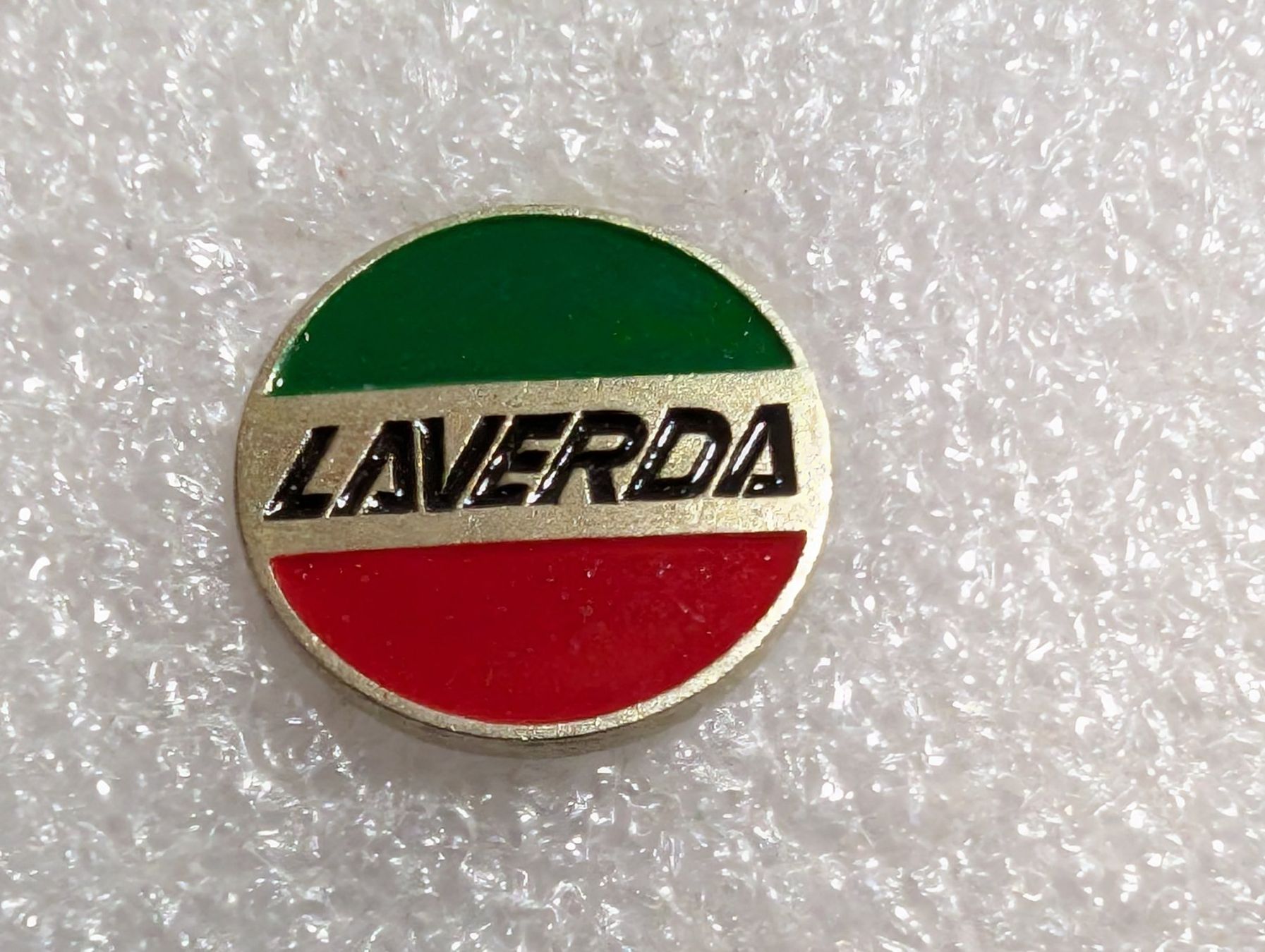 Placchette & Badge: Ansteckpin 294: Laverda – Usato da Oppligen venduto da Pin-Fall-Shop