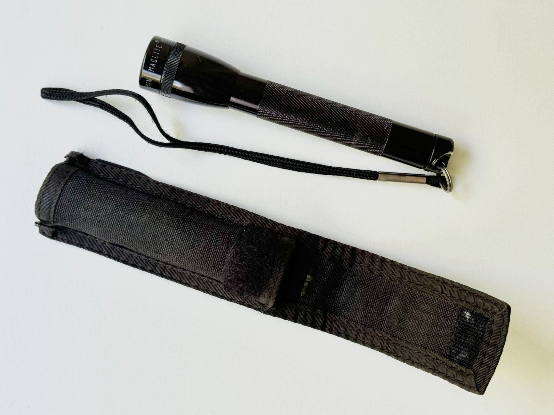 Lampen: Vintage Lampe MINI-MAGLITE + étui Uncle Mike's Sidekick – Gebraucht aus Genève von Reveur 9