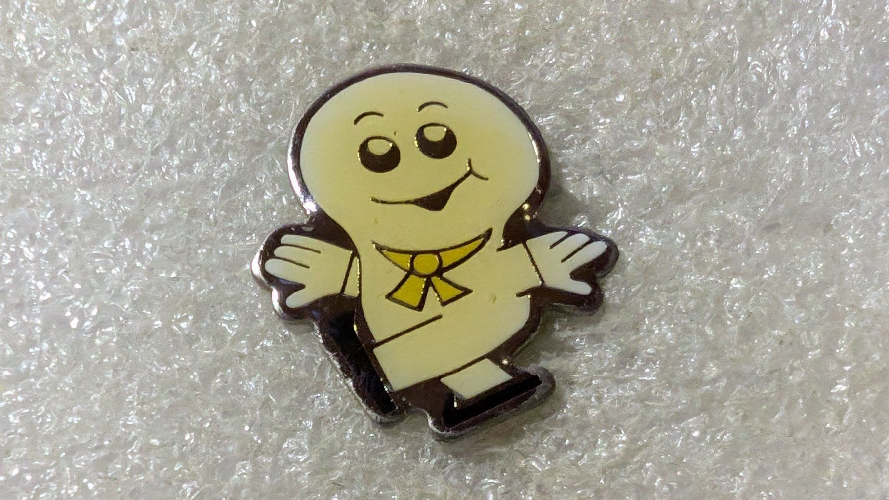 Placchette & Badge: Ansteckpin 167: Maga Bio – Usato da Oppligen venduto da Pin-Fall-Shop