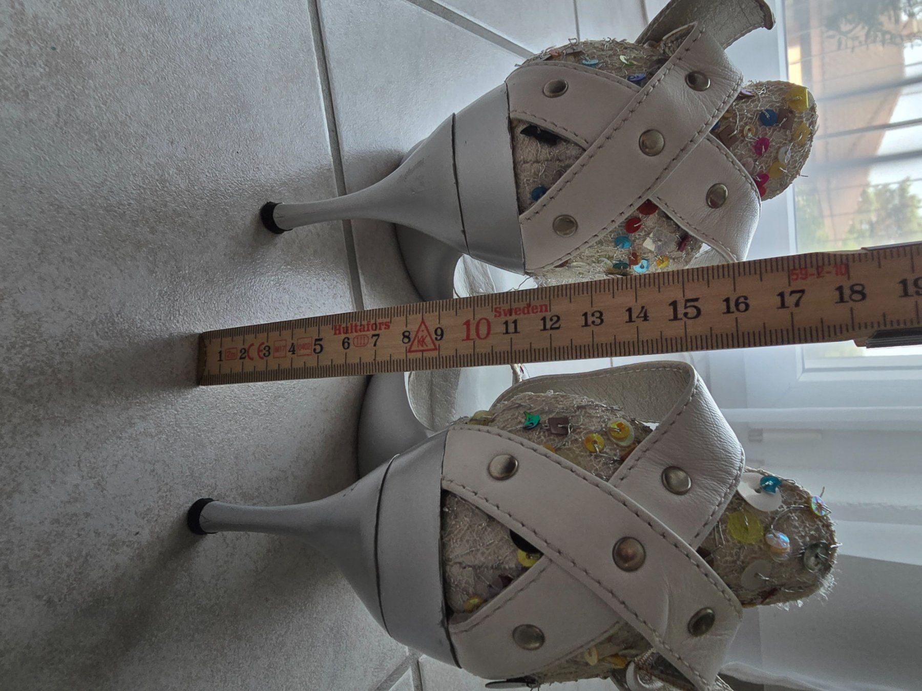 Scarpe da donna: Schuhe – Usato da Niederbipp venduto da Viktoria_Sch 1