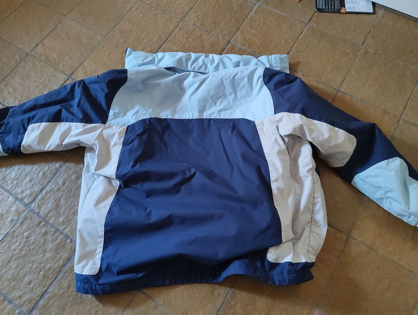 Lotti di vestiti: Ski-Jacke und -Hosen – Usato da Windisch venduto da grey_forrest 4