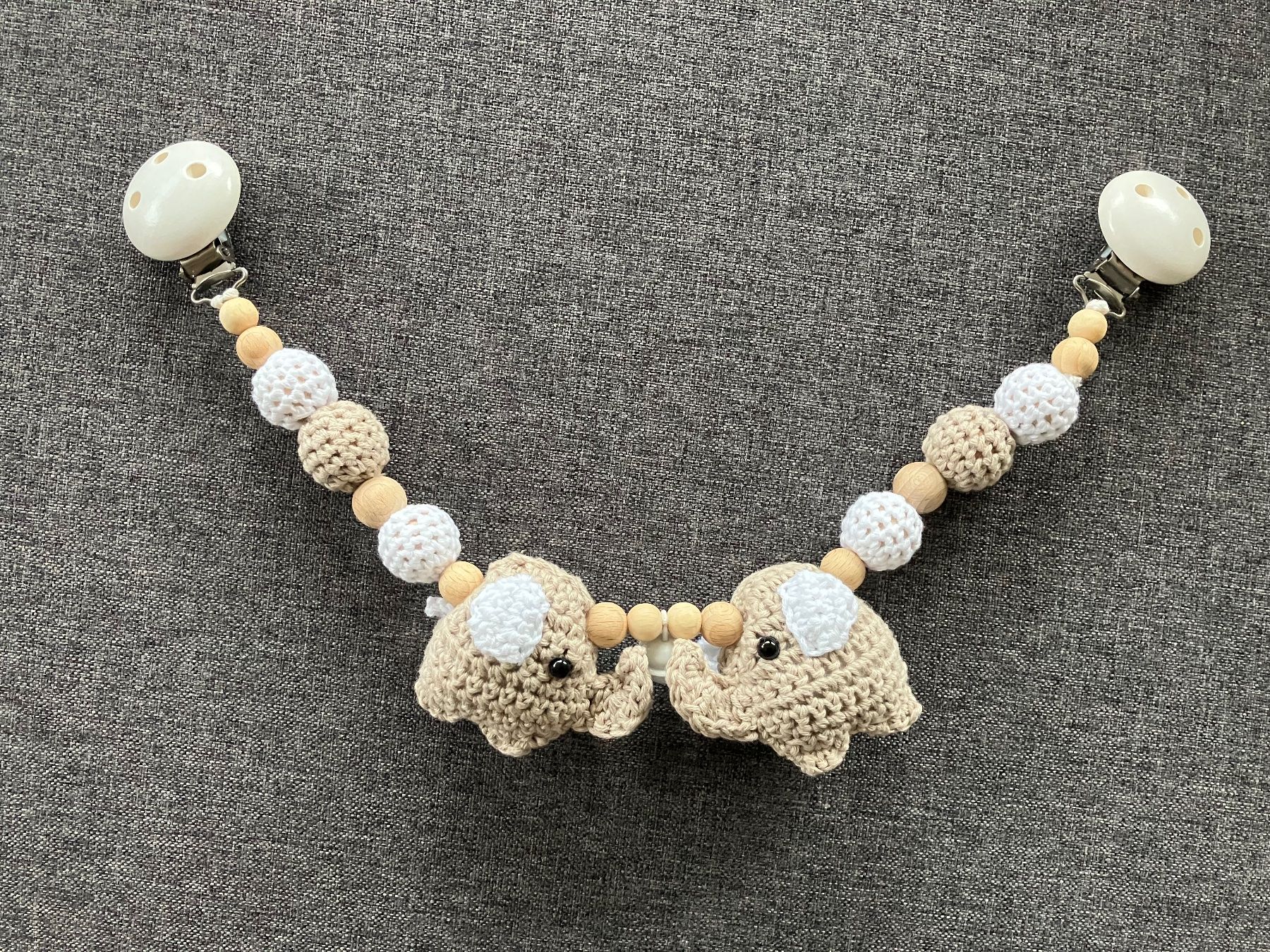 Carrozzine: Kinderwagenkette Elefanten sand – Nuovo (secondo la descrizione) da Chur venduto da Handkreativ