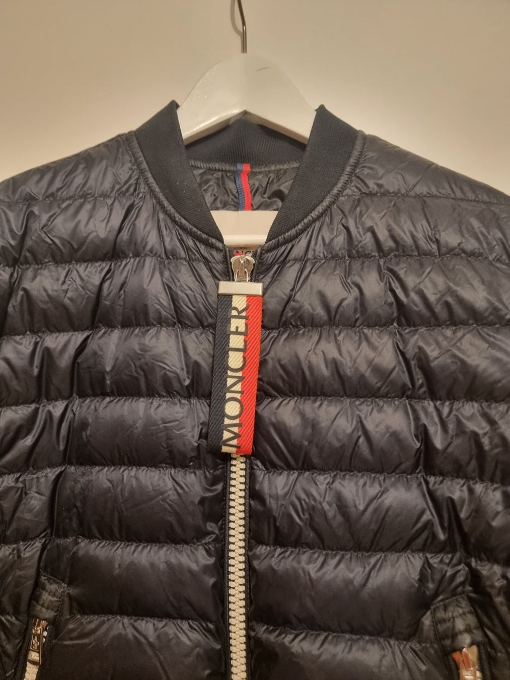 Moncler Vestes: Moncler Daneb Jacket size L – D'occasion à Genève par ema_x62w 3