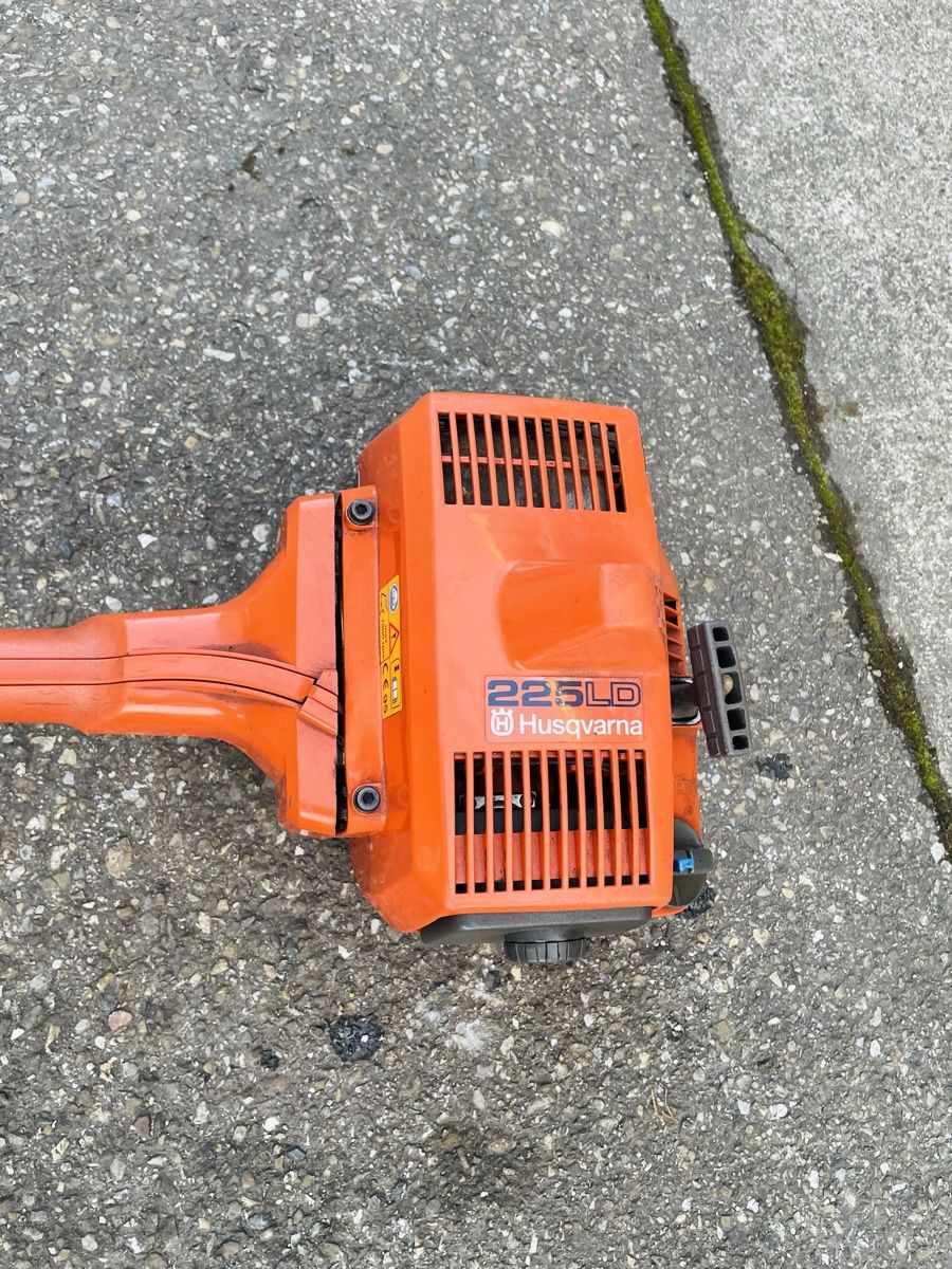 Husqvarna Tutti gli attrezzi: Rasentrimmer Husqvarna 225 LD – Usato da Würenlos venduto da Shop_Shop 3
