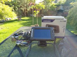 Lowrance: Fishfinder plus Schwinger