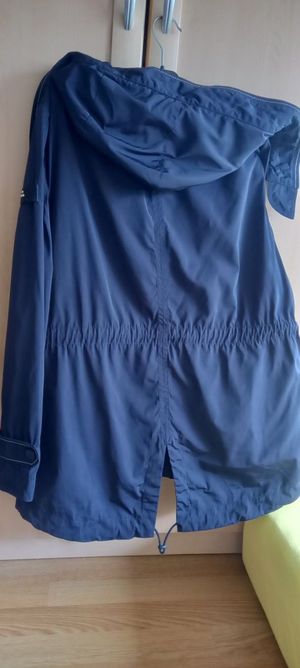 Peuterey Giacche: PEUTEREY Damen Übergangsjacke Grose 42 – Nuovo (secondo la descrizione) da regensdorf venduto da nacobra 1